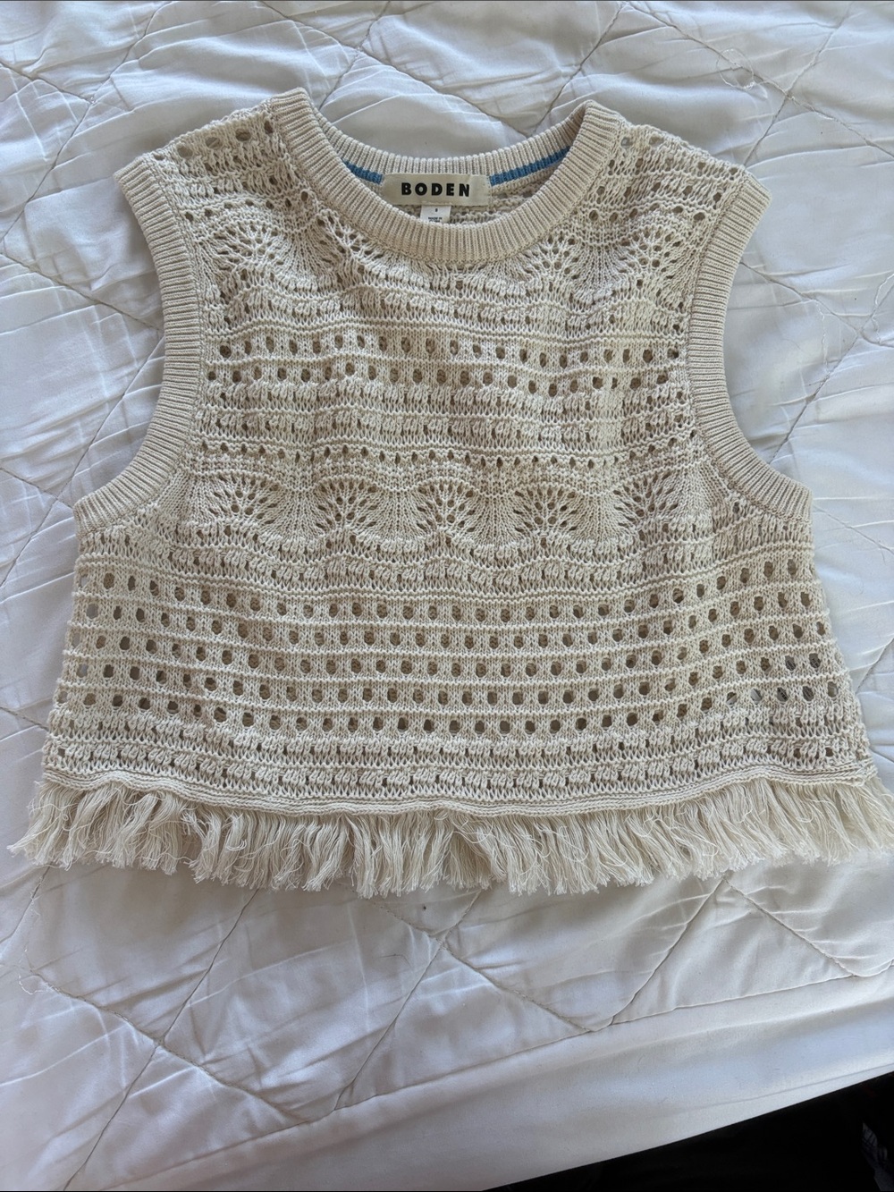 Boden crop crochet vest / sleeveless sweater - Picture 2 of 4
